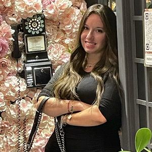 Meet your Posher, Freida